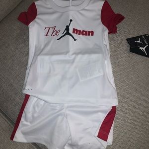 T-shirt and shorts DRI-FIT